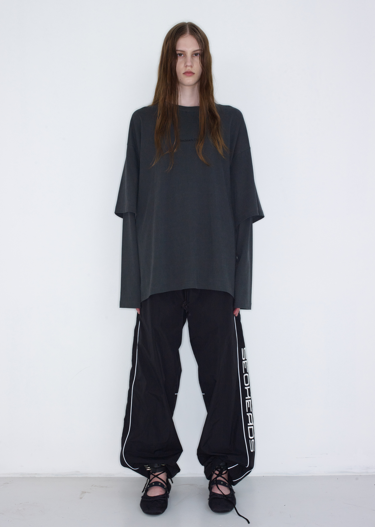 PIGMENT LAYERED TEE CHARCOAL
